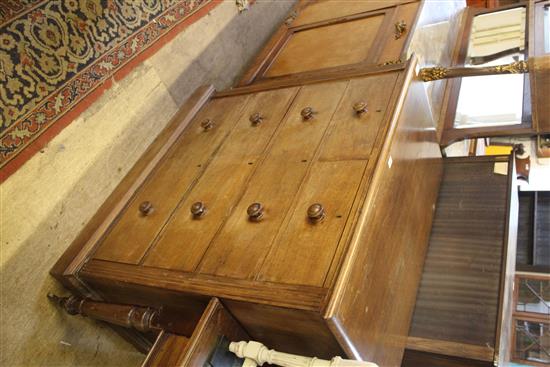 Edwardian mahogany chest of drawers